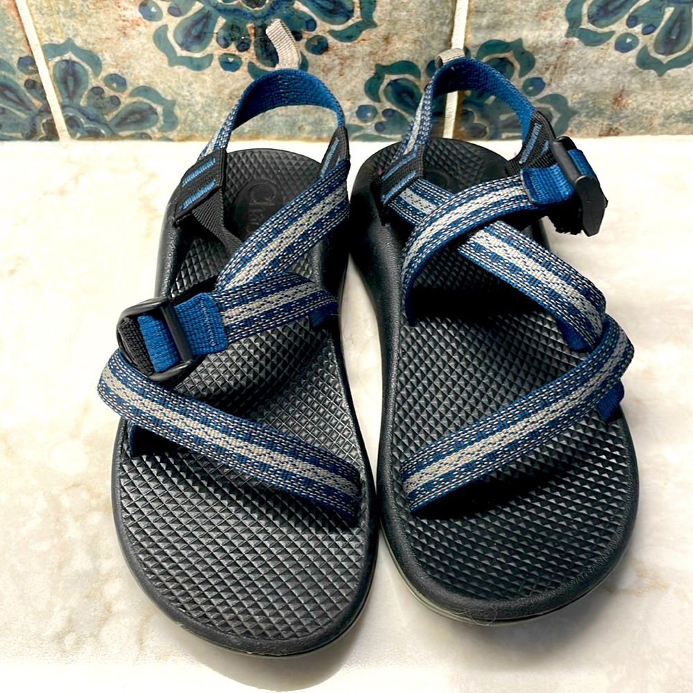 Chaco sandals size 5